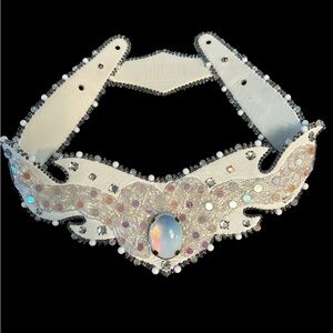 Vintage beaded crystal adjustable leather belt